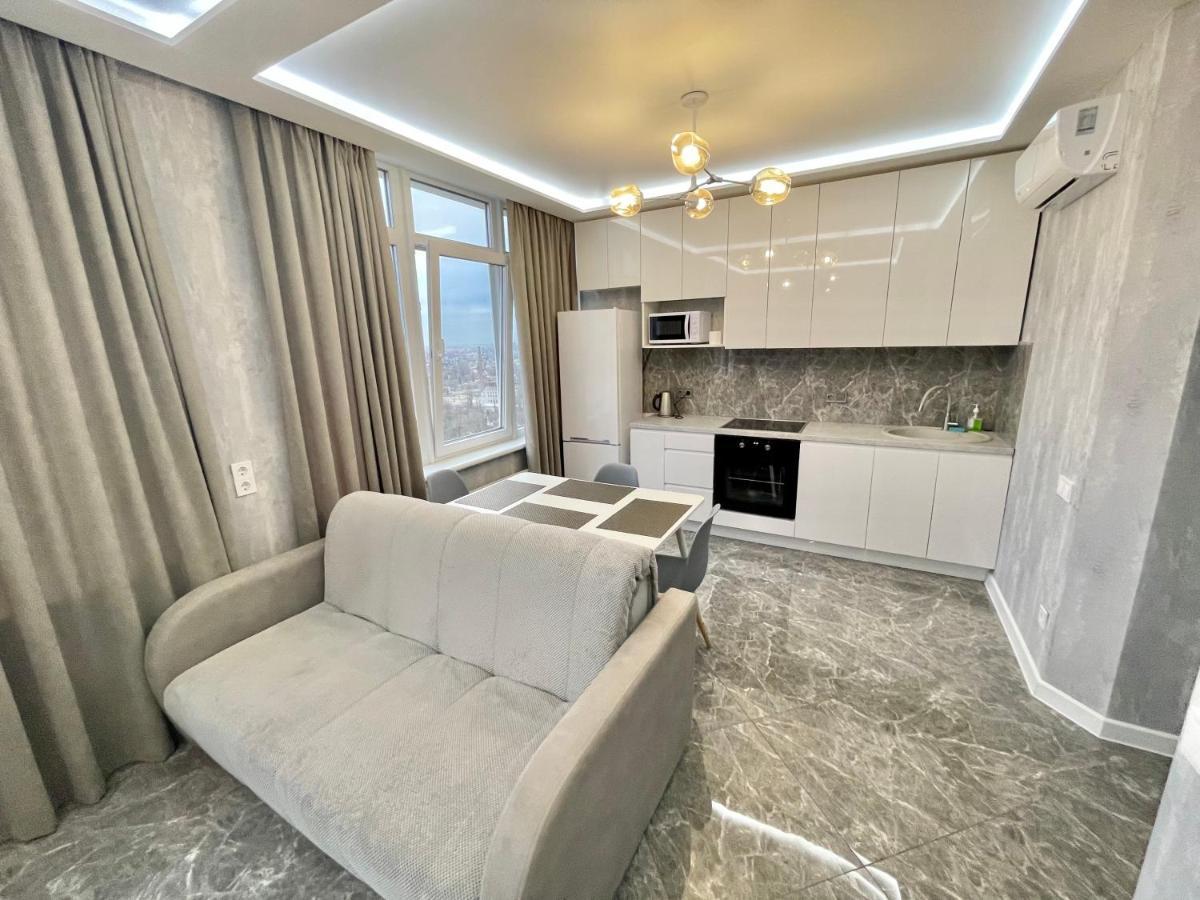 Сozy 704 Sunrise Apartments On The 22Nd Floor In The Center Odessa Extérieur photo